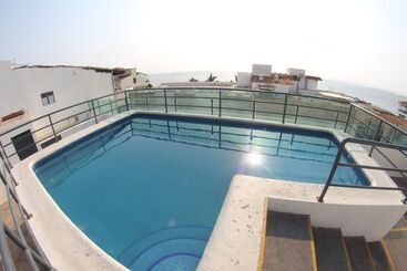 هتل Portonovo Plaza Malecon