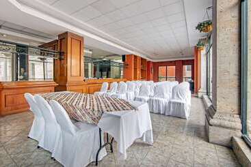 هتل Quality Inn Aguascalientes