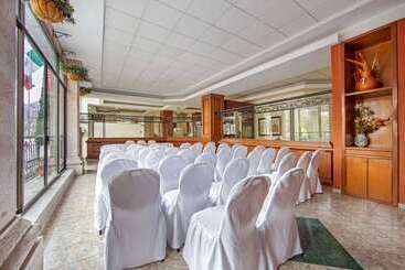 هتل Quality Inn Aguascalientes