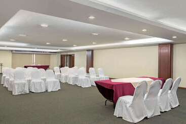 هتل Quality Inn Aguascalientes
