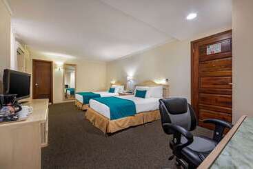 هتل Quality Inn Aguascalientes