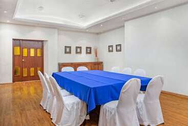 هتل Quality Inn Aguascalientes