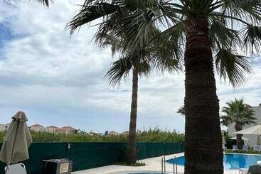 هتل Selini Suites & Waterpark