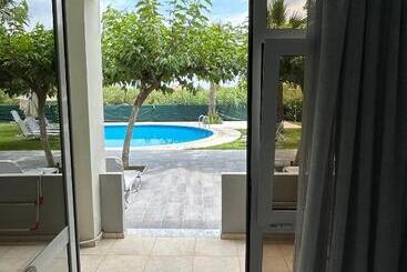 هتل Selini Suites & Waterpark