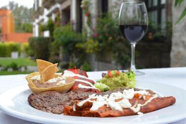 בית מלון כפרי & Spa Dona Urraca San Miguel De Allende
