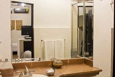 هتل Suites Sofia