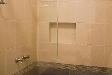 هتل Suites Sofia