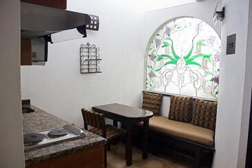 هتل Suites Sofia