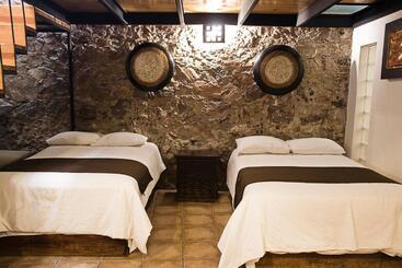 هتل Suites Sofia