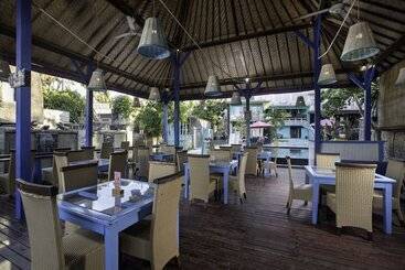 هتل The Tanis Beach Resort Nusa Lembongan