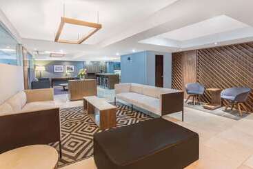هتل Wyndham Garden Mexico City Polanco