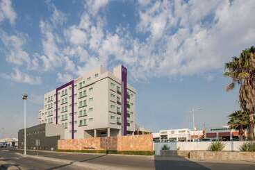 هتل آپارتمان Hs Hotsson Smart Leon Centro Max