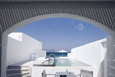 Knossos Beach Bungalows Suites Resort & Spa