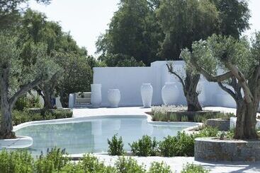 Knossos Beach Bungalows Suites Resort & Spa