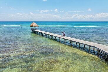 Jungala Park Hotel At Vidantaworld Riviera Maya