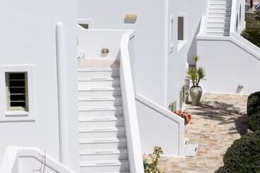 Saint Andrea Seaside Resort   Adults Only