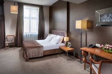 Unicus Krakow Old Town   Destigo Hotels