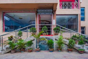 هتل Goroomgo Barsha Resort Digha