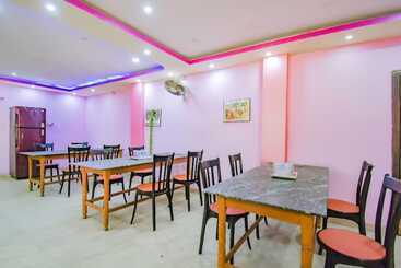 هتل Goroomgo Barsha Resort Digha