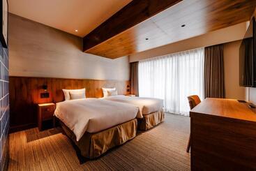 هتل Prostyle Terrace Naha