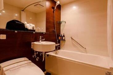 هتل Prostyle Terrace Naha
