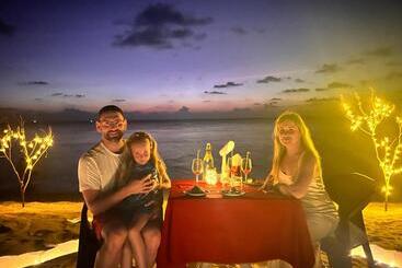 پانسیون Manta Stay Thoddoo, Maldives
