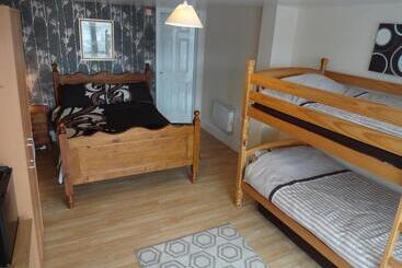 پانسیون Travellers Rest Motel