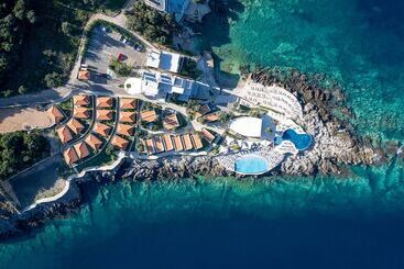 Dulamerovic Resort