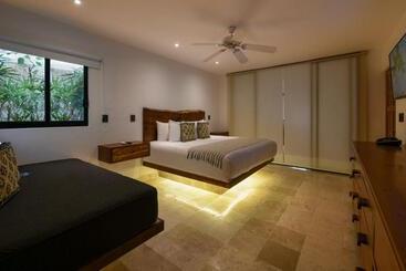 هتل Casa Del Jaguar Beach