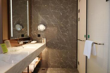 هتل Holiday Inn Fuyang, An Ihg