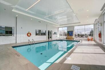 هتل Holiday Inn Gatineau   Ottawa, An Ihg