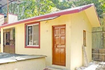 هتل Mm Cottage Near Mandir Road