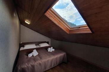 هتل Villa Jiji