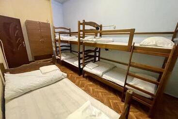 Kataryn Hostel