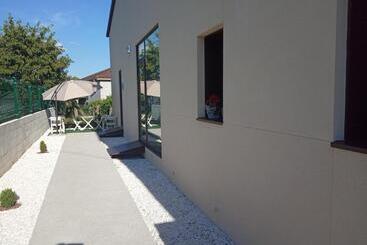 پانسیون Guest House Clarevar