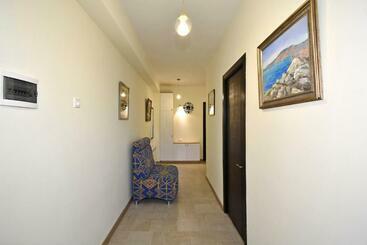 پانسیون The Nut Guest House