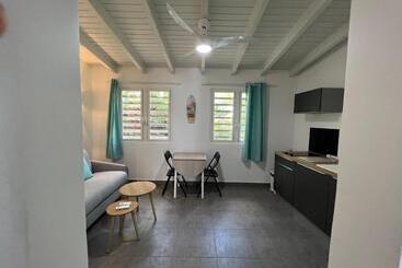 پانسیون Tiko Lodge Sxm