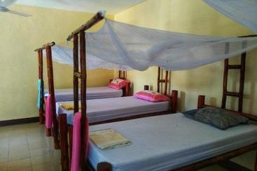 Bed and Breakfast Mikoko Beach & Cottages