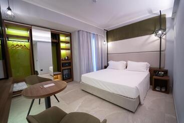 هتل Best Western Plus Sabaudia