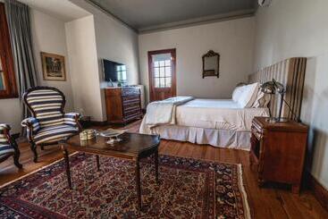 Scratch House Hotel Boutique