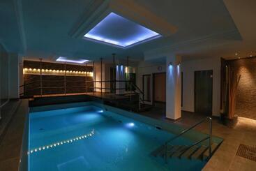 Haverkamp Suites