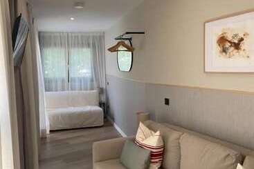 Calendula Hotel & Apartaments