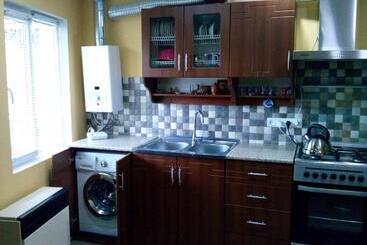 پانسیون Apartment On Erekle 25a