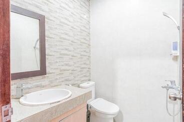 پانسیون Reddoorz Near Muaya Beach Jimbaran