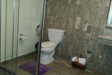 Premier Hotel Suites