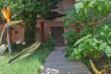 Andy S Plaza