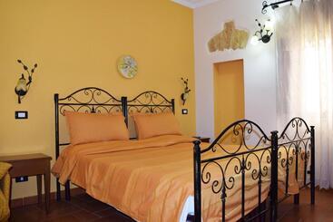 B&b Salotto Di Athena