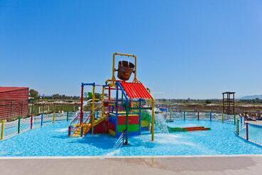 Blue Lagoon Resort   All Inclusive