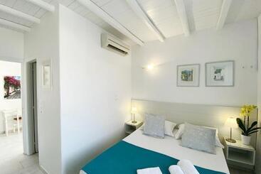 هتل Anthos Apartments