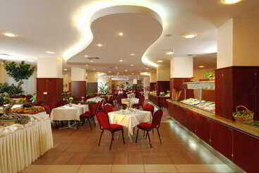 هتل Apollo Spa Resort   Ultra All Inclusive, Indoor And Outdoor Pools & Free Beach